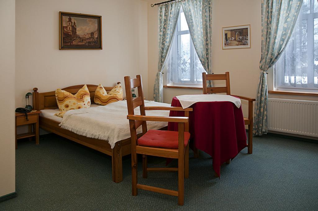 Hotel Swieradow Rum bild