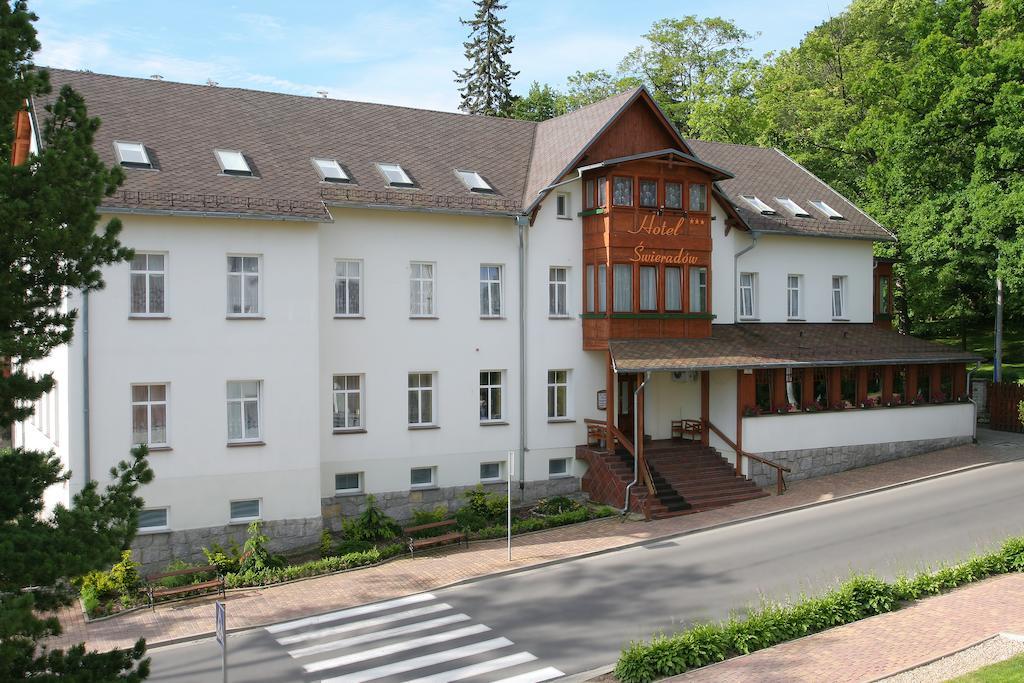 Hotel Swieradow Exteriör bild
